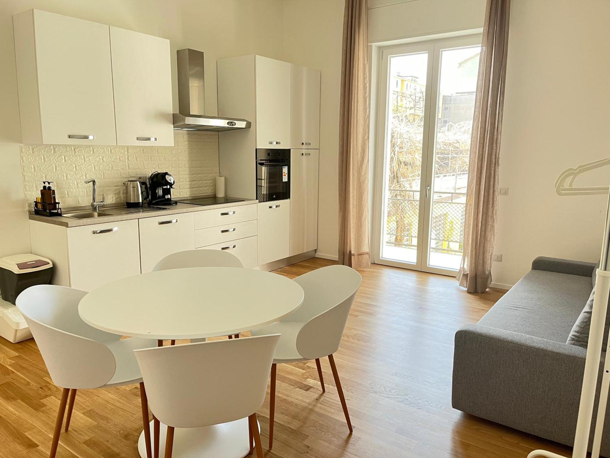 La Casa Di Zoe - Bocconi, Navigli Milano